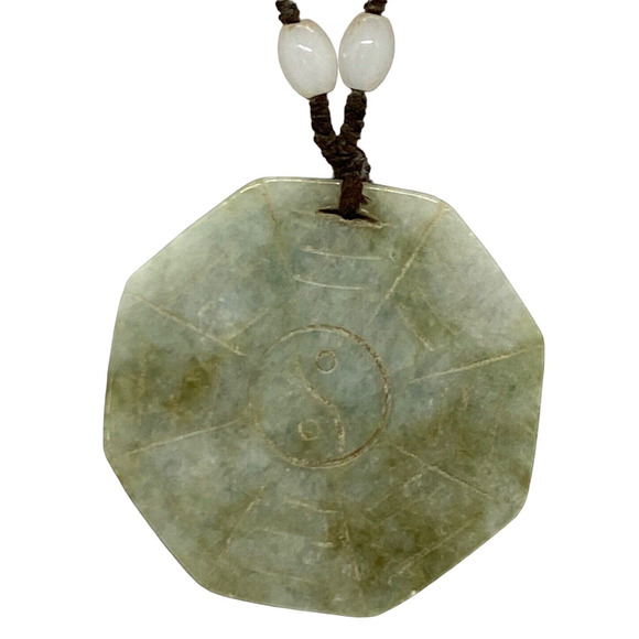 White Glass Bead 22" Necklace Green Nephrite Jade Carved Octagonal Pendant China - Picture 10 of 16